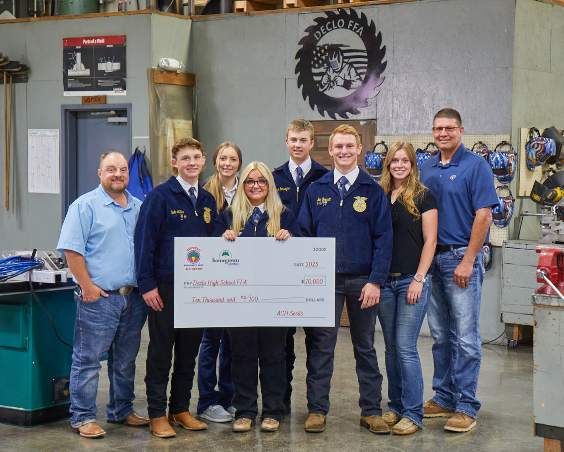 declo high school ffa with their $10,000 check